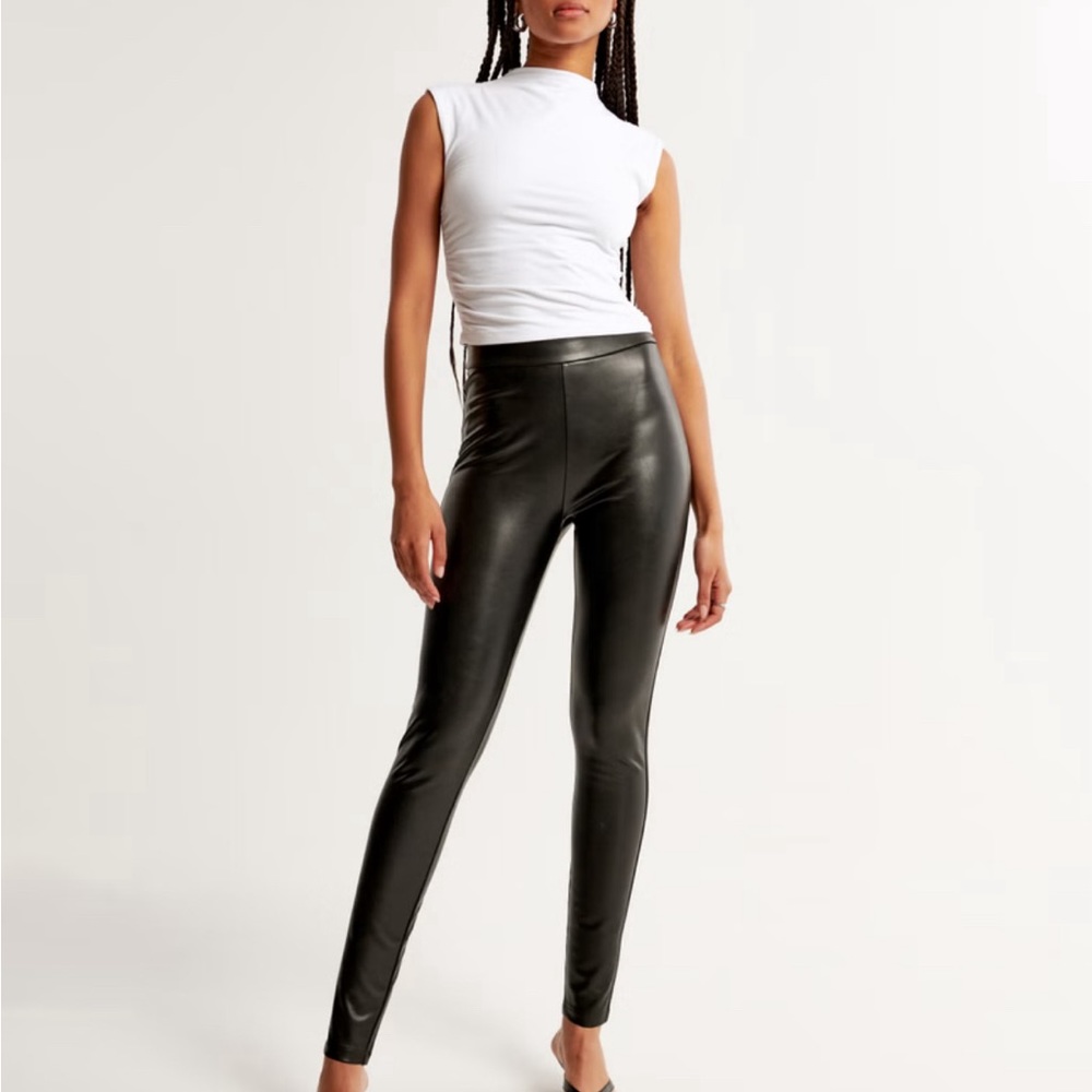 Abercrombie & Fitch Classic Vegan Leather Leggings